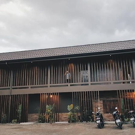 Yayo Coffee And Bed Chiang Rai Exterior photo